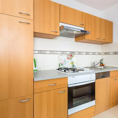 Apartment Stunning In Moscenicka Draga